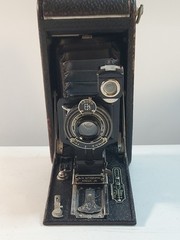 Antique Eastman Kodak Folding Camera – MODEL Autographic A-122 – Circa 1920s