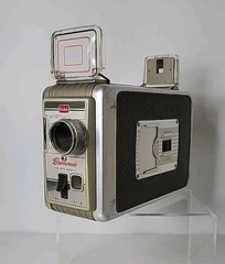 Vintage Kodak Brownie 8mm Movie Camera, Model 2, 13mm F/2.3 Lens, UNTESTED