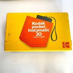 Kodak Pocket Instamatic 20 Camera Outfit With Flashcubes Magicube Extender Vtg