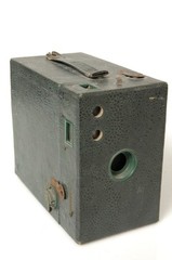 ✅ GREEN KODAK NO.2A RAINBOW HAWK-EYE MODEL B, BOX CAMERA, 2 1/2×4 1/4″