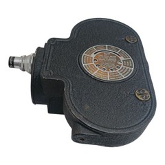 Vintage Model 3 VICTOR CINE’ CAMERA 16MM Works Included 1 Filter Lens 1930’s?