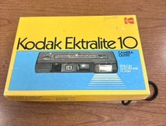 Kodak Ektralite 10 Camera w/ Original Box Manual and Service Info – Missing Back
