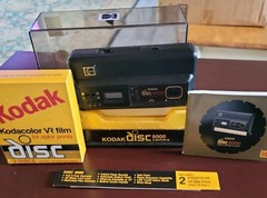 Kodak Disc 8000 Camera ~ in original case With Film