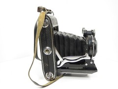USSR Camera: Moscow-2 Modification-2 Issue-3 Only 27504 were produced in 1953.