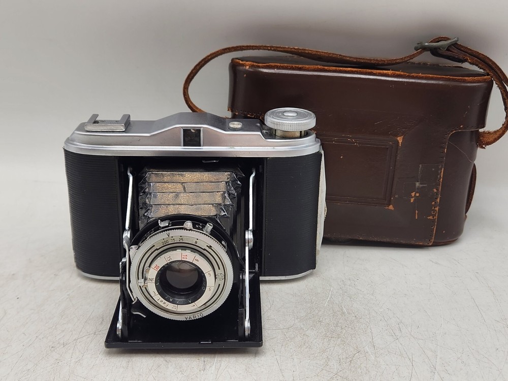 Agfa Ventura 66 V Folding Camera w/ Agnar 85mm F4.5 Lens, Case – US Zone Germany