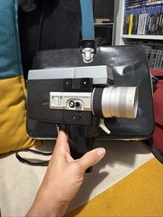 CANON AUTO ZOOM 518 Super 8 Movie Camera, Case Included + Roll of Film 50D/7203