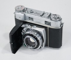 KODAK RETINA IIIc (TYPE 021 I), 50/2 SCHNEIDER XENON (HEAVY DUST)/226355