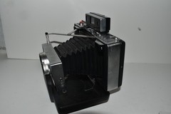 POLAROID 195 LAND CAMERA VINTAGE W/ CASE & CLOSE UP LENS KIT (ZUL21)