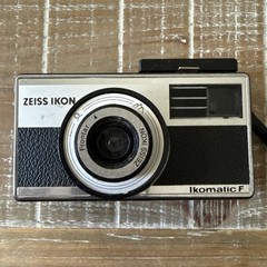 Zeiss Ikon Ikomatic F 35mm Film Camera Frontar Lens Vintage Made in Germany