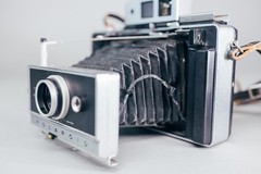 Vintage Polaroid 360 Land Camera w Flash, Charger, Hard Cover & Cold Clip