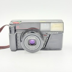 Vintage Pentax IQZoom 35mm Film Point and Shoot Auto Focus Black Camera GB24