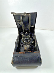 Vintage EASTMAN KODAK No. 2A Folding Cartridge Hawk-Eye Model B Camera