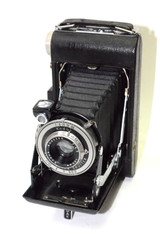 Kodak Vigilant Six-20 Anaston 105mm f/6.3 Lens w/Dakon Shutter. Great Condition