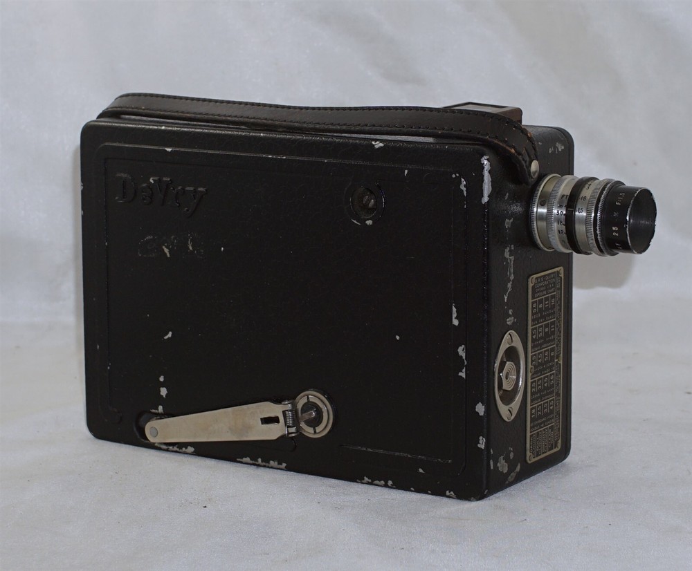 Devry 16mm Cine Movie Camera w/ Graf 25mm f1.5 Rare Fast C Mount Lens