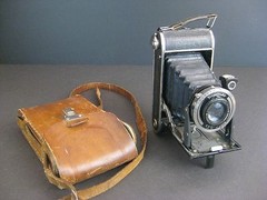 Voigtlander BESSA w/Anastigmat Voigtar 11cm 4.5 Lens Folding Camera w/ case