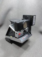 POLAROID SX-70 LAND CAMERA SONAR AUTOFOCUS W/ POLATRONIC FLASH WORKS TESTED