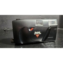 Kodak Star 35ef 35 mm Camera UNTESTED powers up