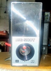 POLAROID BIG SHOT Portrait LAND CAMERA Untested Sold AS IS & SUN GUN MOVIE LIGHT