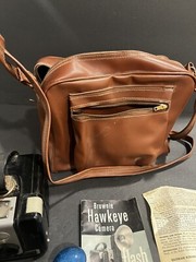 Kodak Brownie Hawkeye Camera Vintage 1949-1951 Bakelite 620 Film W/Bag Manual