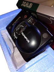 Olympus XA3 35mm Film Camera FULL BOX – MINT – Tested – Camera