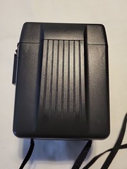 Polaroid One-Step CloseUp Instant Flash Camera w/ Strap Uses 600 Film Untested