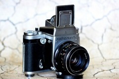 Camera Pentacon Six TL 80mm f2.8 Prism MC Biometar Carl Zeiss Jena Made in GDR
