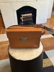 Vintage DeJur Eldorado 8mm Roll Film Movie Camera With Case. USA. Untested.