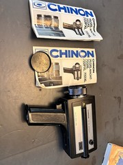 Chinon 722P XL Power Zoom Super 8 Movie Camera w/ Case Untested