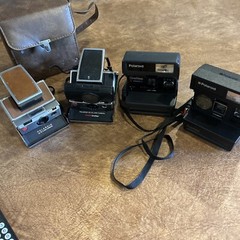 2 Polaroid lot Vintage Polaroid SX-70 Land Camera With Case + 2 Other Polaroids