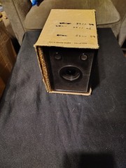 Vintage 1930 Agfa Ansco B2 Cadet box camera with partial box