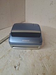 Vintage Polaroid One 600 Ultra Classic Instant Film Camera Silver Untested