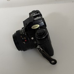 Minolta X-700 Black 35mm SLR Film Camera w/ MD 50mm f/1.7 Lens