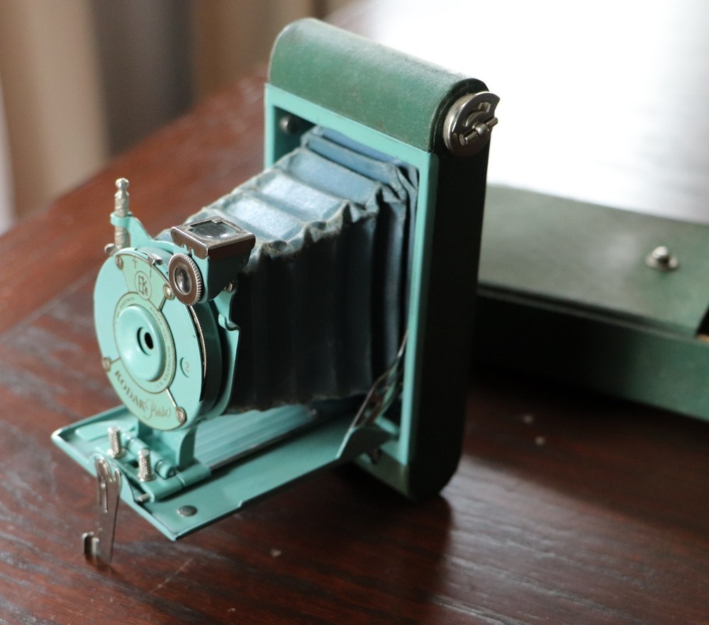 Vintage 1930s Kodak Petite Camera Art Deco Original Bellows Green Carry Case