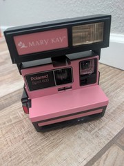 Polaroid Mary Kay Polaroid Spirit 600 Instant Camera – Pink/Black