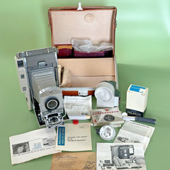 Polaroid Land Camera Model 800 with Case, Flash, Manuals & Accessories Vintage