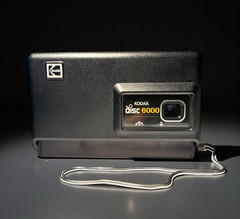 Vintage Original 1982 Eastman Kodak Disc 6000 Camera with Wrist Strap – Powered