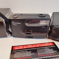Vintage Panorama Flash 35mm Camera Set w/ Omega Case, Box & Inserts