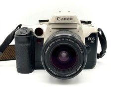 Canon EOS 50 Silber Good Analog SLR 35mm Kit Set + 28-80mm f/3.5-5.6 Lens