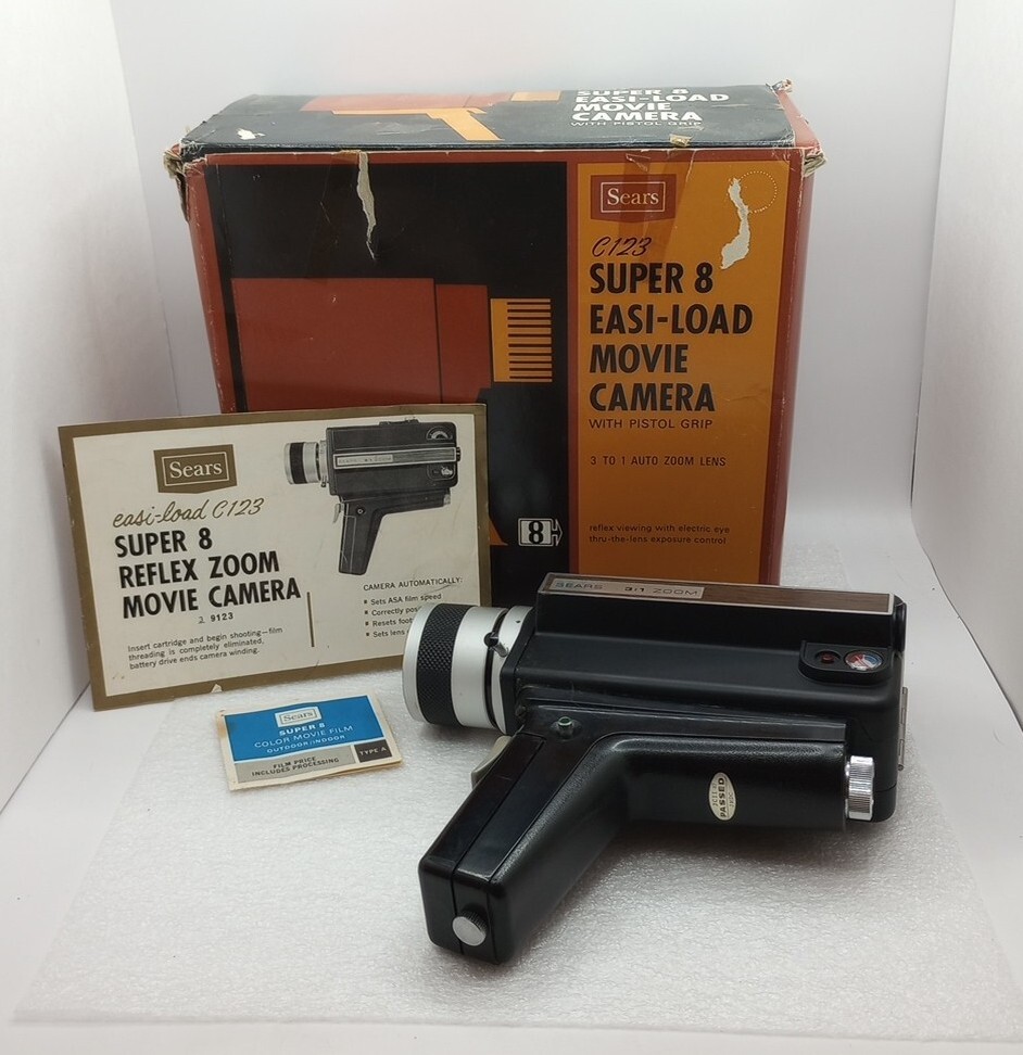 Sears Super 8 Easi-Load Movie Camera w/ Pistol Grip C123 [UNTESTED]