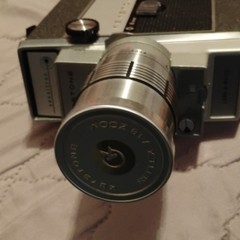 Keystone K-8 Zoom Reflex 8 mm Movie Camera Silver Zoom 1:1.9 8-32mm Lens