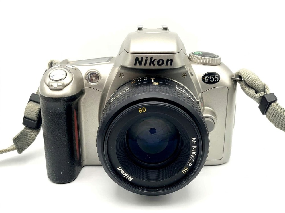 Nikon Europe B.V. F55 Gray 35mm Analog SLR Kit 35-80mm f/4-5.6D Lens