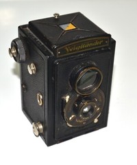 Voigtlander Brillant 120 TLR Box Camera with Voigtar 75mm f/6.3 Lens