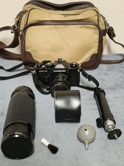 Chinon CA-4 35mm SLR Film Camera & Chinon 50mm 1:1.9 Lens NOT TESTED 4Parts.