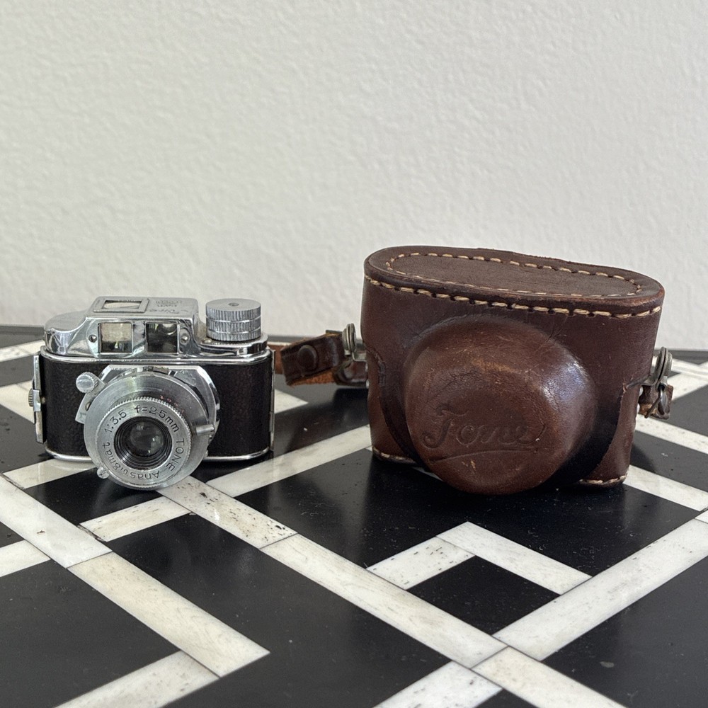 Vintage Tone Toko 25mm f/3.5 Subminiature Film Camera w/ Original Leather Case