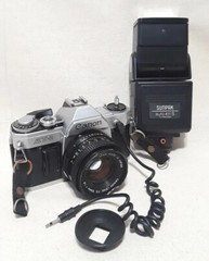Vintage CANON AT-1 35 mm Film Camera, Sunpak Thyristor-SOLD FOR PARTS OR REPAIR