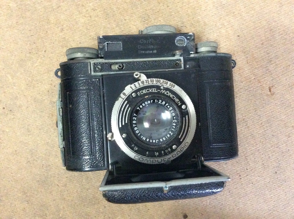 Certo Dollina Camera With Carl Zeiss Tessar f:2.8/50 Lens