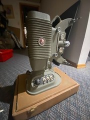 VTG DeJUR 8mm Movie Projector Model 750 w/ Original Case c.1950 NO POWER CORD
