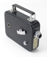Kodak Cine-Kodak Model 25 Cine 8mm Movie Camera – VERY NICE – Runs & Works Well!