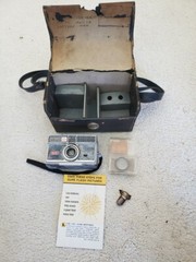KODAK Instamatic 304 Film Camera with Hard Case Lens Filter Not Working!