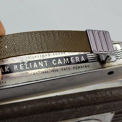 Cine-Kodak Reliant Mechanical Hand Crank Movie Camera Deluxe 13mm f1.9 Lens Runs